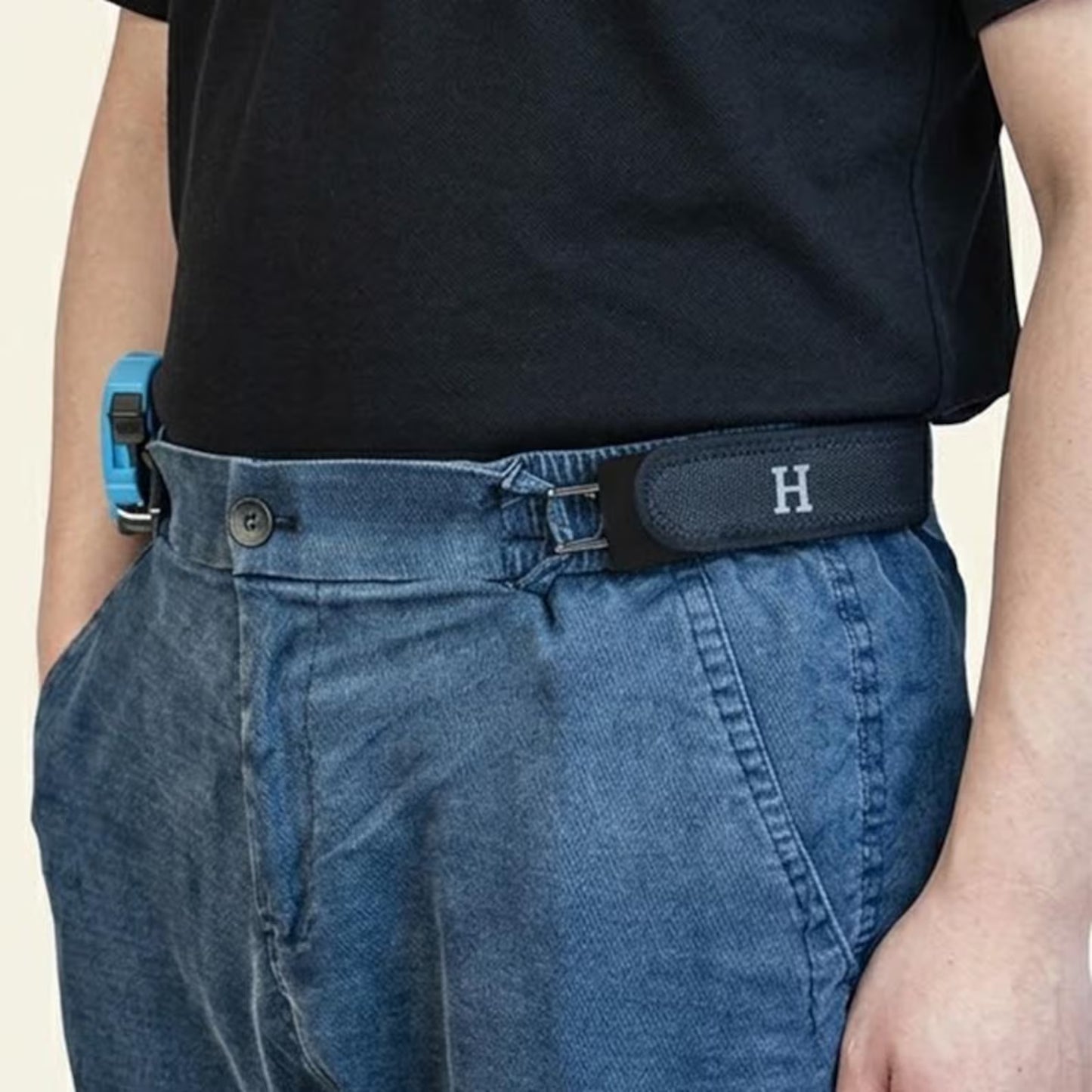 Adjustable Waistband Tightener – No-Sew Pants Buckle